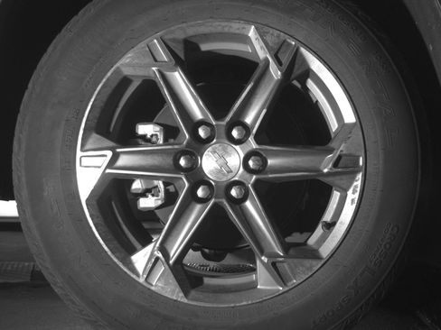 Used 2025 Chevrolet Blazer LT FWD image 15