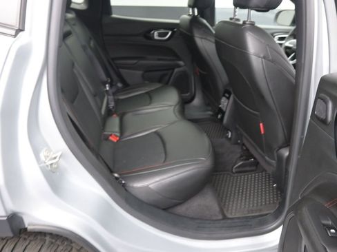 Used 2024 Jeep Compass Trailhawk w/ Sun and Sound Group AWD/4WD image 13