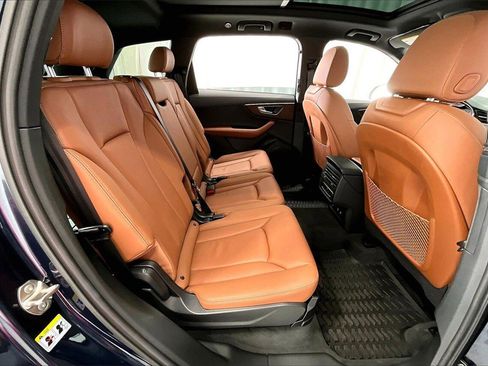 Used 2025 Audi Q7 3.0T Premium image 25
