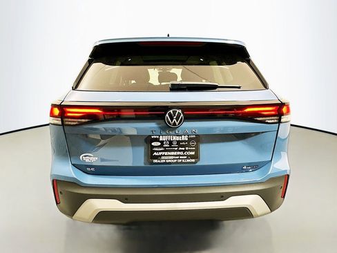 New 2026 Volkswagen Tiguan SE AWD/4WD image 19