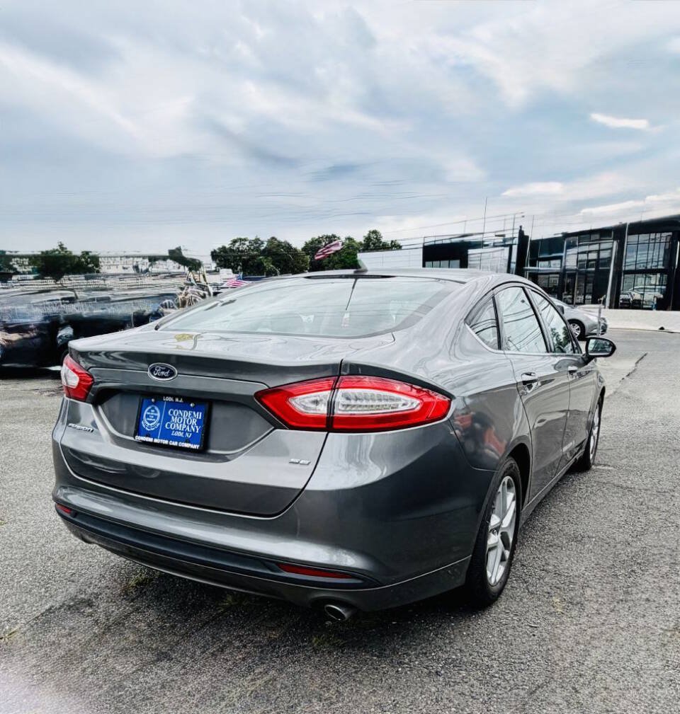 Used 2014 Ford Fusion SE FWD image 8