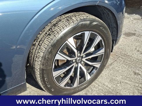 Used 2024 Volvo XC60 B5 Plus w/ Protection Package Premier image 9