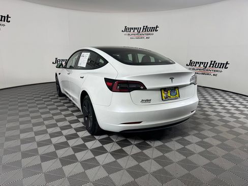 Used 2023 Tesla Model 3 Standard Range image 7