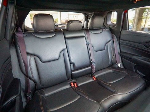 Used 2022 Jeep Compass Limited w/ (RED) Package AWD/4WD image 38