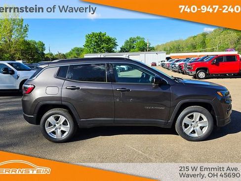 Used 2022 Jeep Compass Latitude image 26