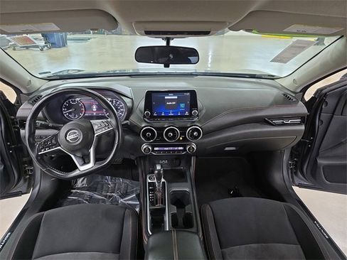 Used 2021 Nissan Sentra SR image 14
