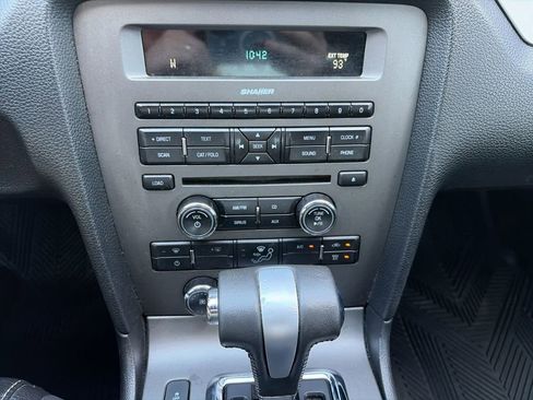 Used 2012 Ford Mustang Premium RWD image 17