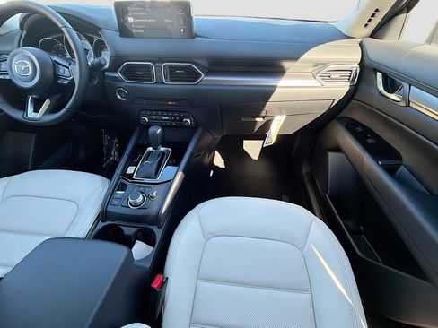 New 2025 MAZDA CX-5 AWD 2.5 S w/ Preferred Package image 19