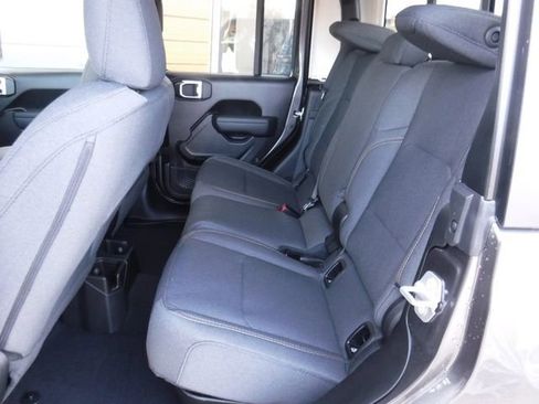 New 2026 Jeep Gladiator Willys image 44