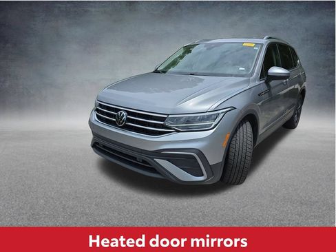 Used 2024 Volkswagen Tiguan SE FWD image 11