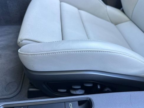 Used 2022 Porsche 911 Turbo S image 15