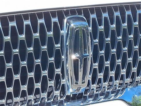 Certified 2023 Lincoln Aviator Reserve w/ Equipment Group 201A AWD/4WD image 31