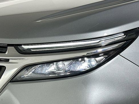 Used 2023 Chevrolet Equinox Premier image 28