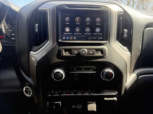Used 2024 Chevrolet Silverado 2500 W/T AWD/4WD image 12