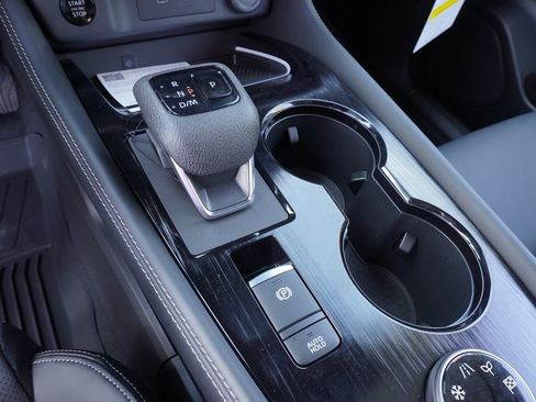 New 2026 Nissan Rogue Platinum image 19