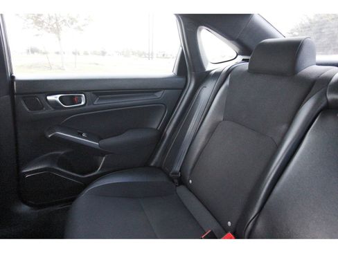 Used 2025 Honda Civic Sport image 12
