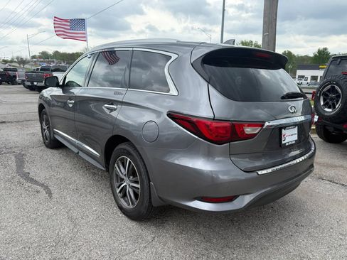 Used 2017 INFINITI QX60 AWD w/ Premium Plus Package image 3
