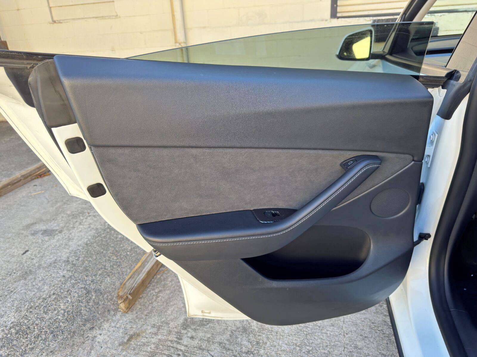 Used 2021 Tesla Model Y Long Range AWD/4WD image 42