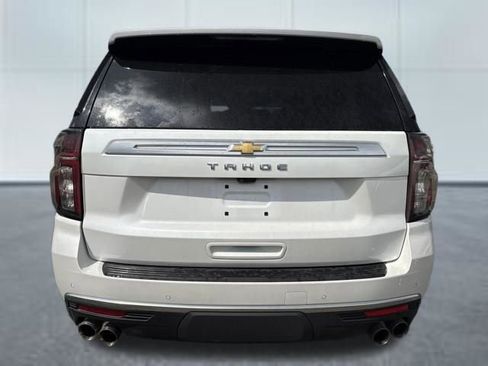 Used 2024 Chevrolet Tahoe High Country image 3