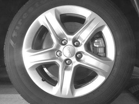 Used 2023 Jeep Compass Sport AWD/4WD image 9