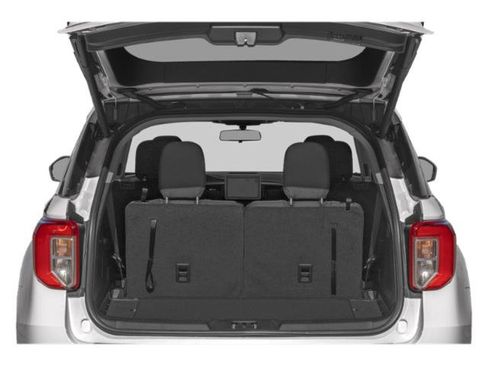 Certified 2023 Ford Explorer XLT w/ Equipment Group 202A RWD image 11