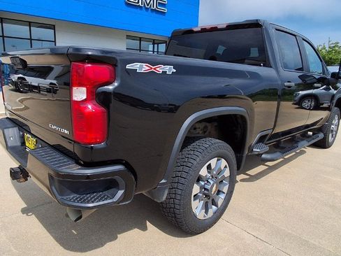 Used 2023 Chevrolet Silverado 2500 Custom w/ Custom Value Package AWD/4WD image 8