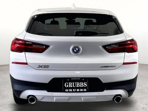 Used 2022 BMW X2 sDrive28i w/ Premium Package FWD image 5