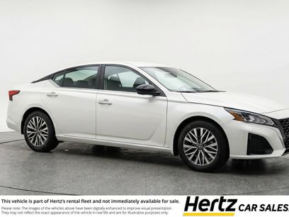 Used 2025 Nissan Altima 2.5 SV