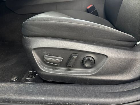 Used 2021 Toyota Camry LE FWD image 24