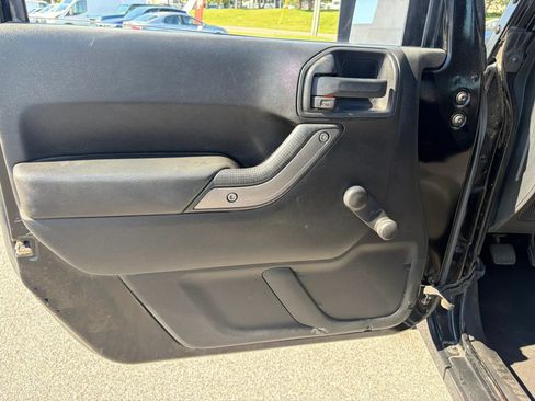 Used 2011 Jeep Wrangler Unlimited Sport AWD/4WD image 30