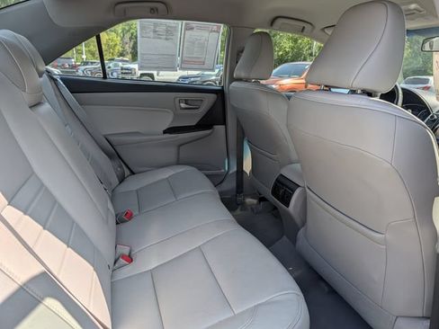 Used 2015 Toyota Camry XLE FWD image 11
