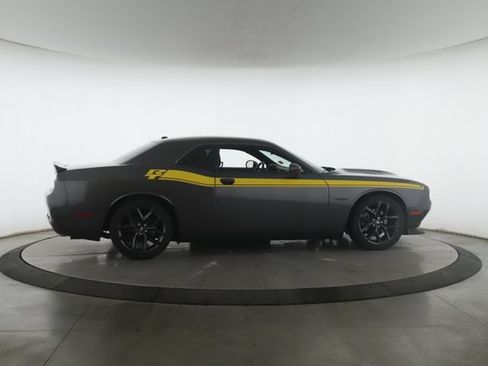 Used 2022 Dodge Challenger R/T w/ Blacktop Package RWD image 6