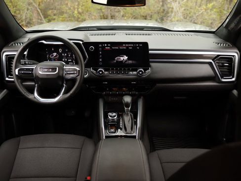 Used 2023 GMC Canyon Elevation w/ Convenience Package image 23