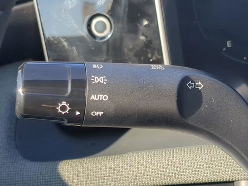 Certified 2025 Hyundai Santa Cruz Limited image 14