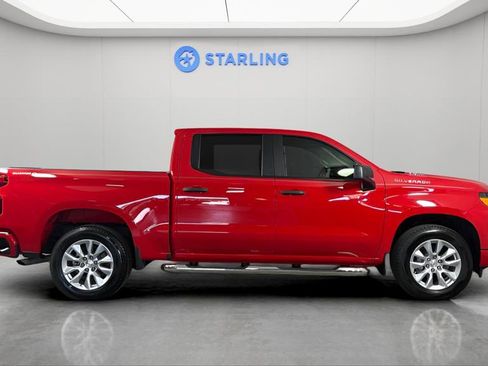 Used 2025 Chevrolet Silverado 1500 Custom RWD image 11
