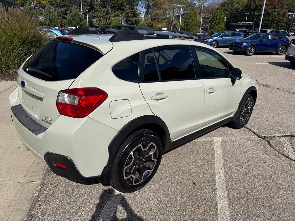 Used 2014 Subaru Crosstrek 2.0i Premium AWD/4WD image 2
