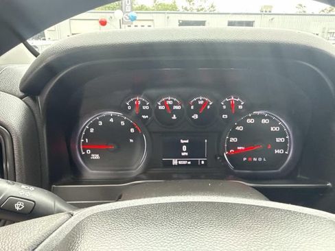 Used 2021 Chevrolet Silverado 1500 W/T AWD/4WD image 30