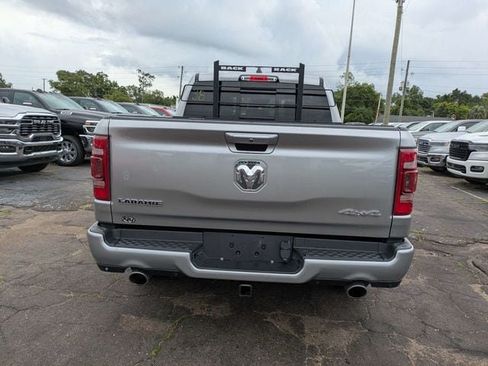 Used 2022 RAM 1500 Laramie AWD/4WD image 5