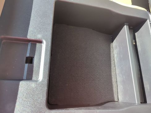 Used 2017 Ford F250 Lariat image 39