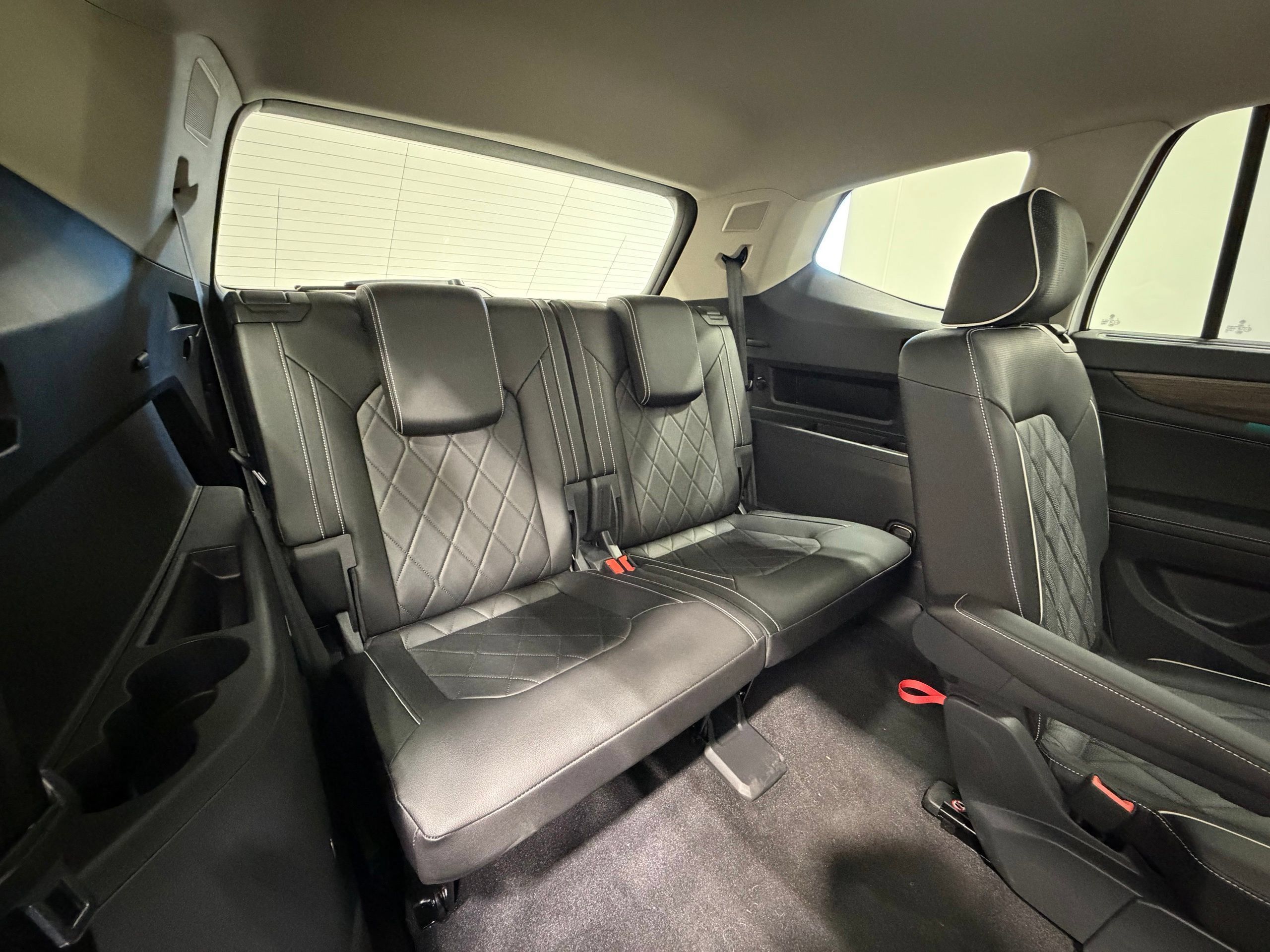 New 2025 Volkswagen Atlas SEL Premium R-Line AWD/4WD image 31