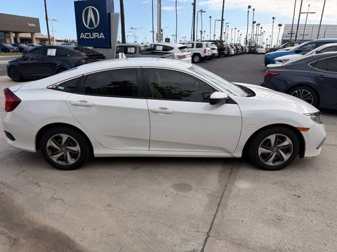 Used 2020 Honda Civic LX image 4