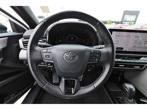 Used 2025 Toyota Camry SE w/ Multimedia Upgrade Package FWD image 13