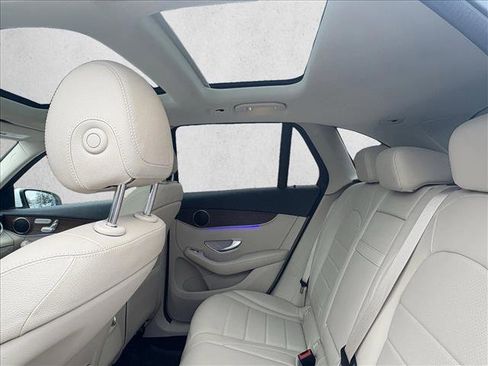 Certified 2022 Mercedes-Benz GLC 300 4MATIC image 14