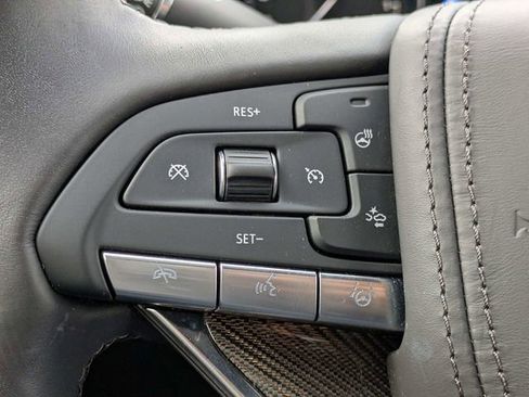 Certified 2025 Cadillac XT6 Premium Luxury w/ Platinum Package AWD/4WD image 28