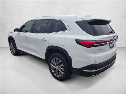 Used 2026 Buick Enclave Preferred FWD image 7