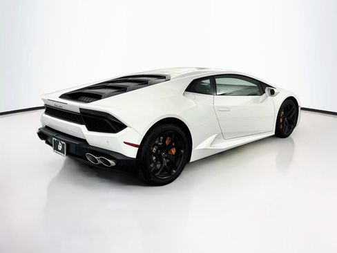 Used 2017 Lamborghini Huracan LP 580-2 RWD image 5