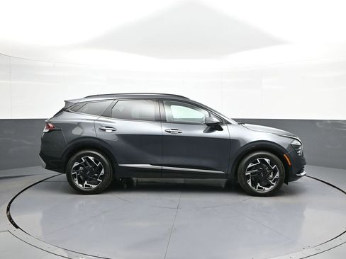 Certified 2025 Kia Sportage SX image 5