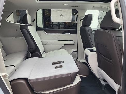 New 2026 GMC Acadia Denali image 49