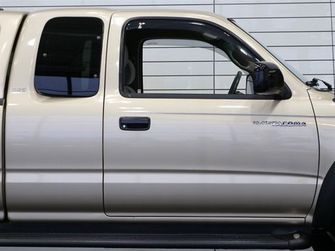 Used 2002 Toyota Tacoma 4x4 Xtracab V6 image 55