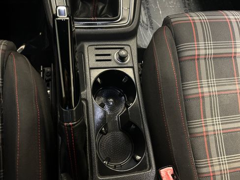 Used 2015 Volkswagen GTI S FWD image 18